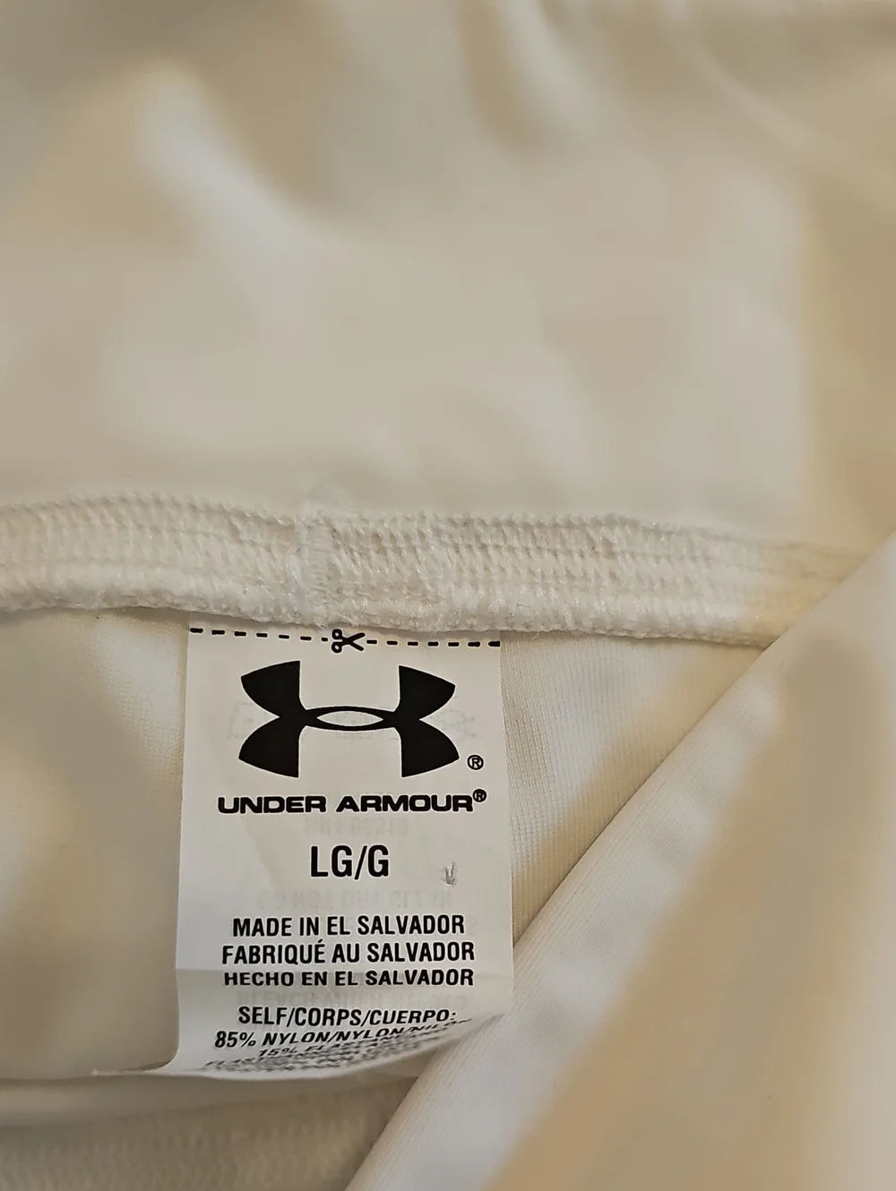 Under Armour High Rise Compression Shorts - Picture 3 of 3